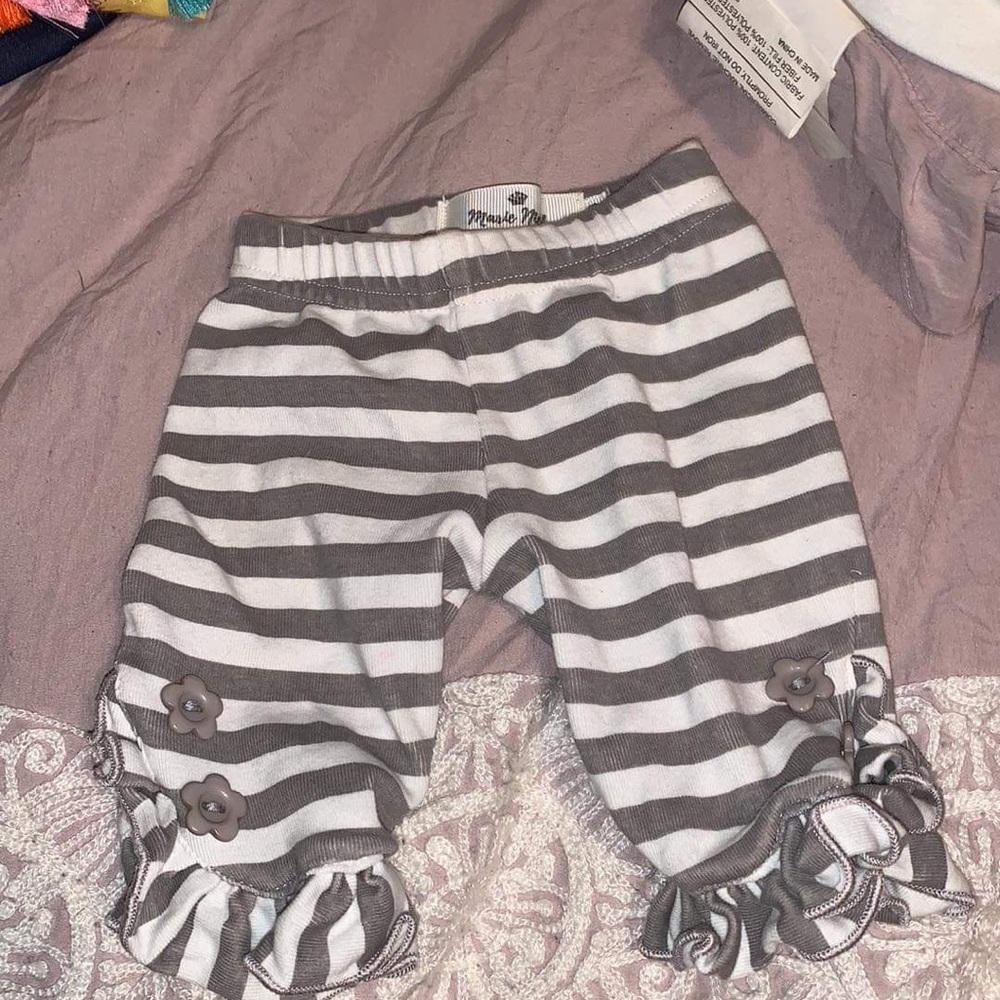 2 pairs of boutique pants